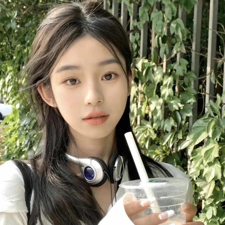 蝙蝠侠与小丑女